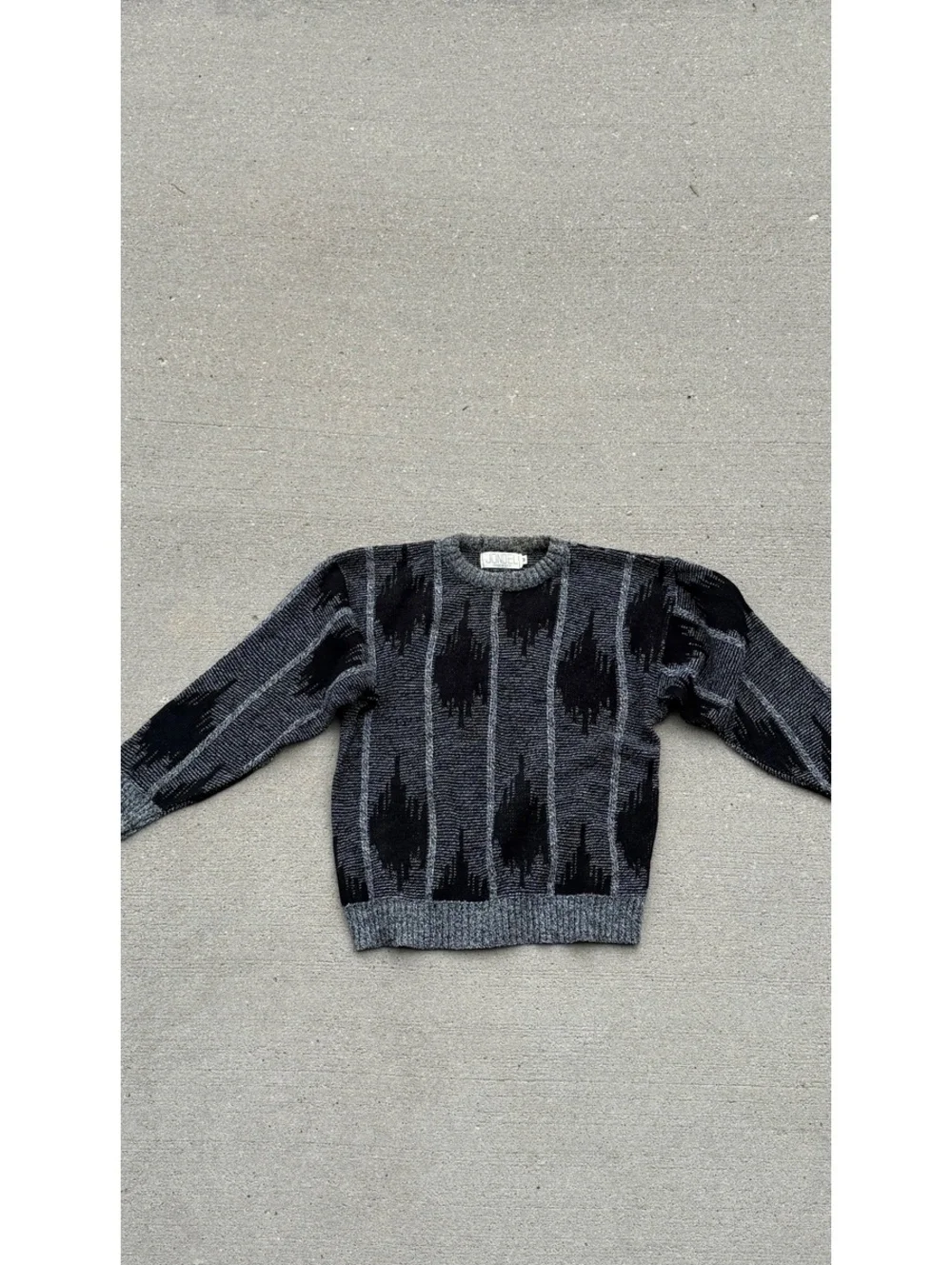 Vintage Jondel Medium Gray and Black Patterned Sweater Made in USA